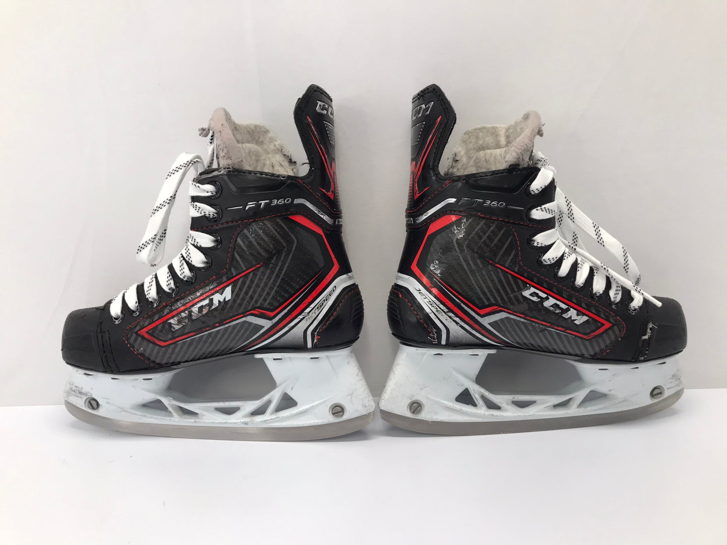 Hockey Skates Child Size 3 Shoe Size CCM Jetspeed Some Scratches and Wear