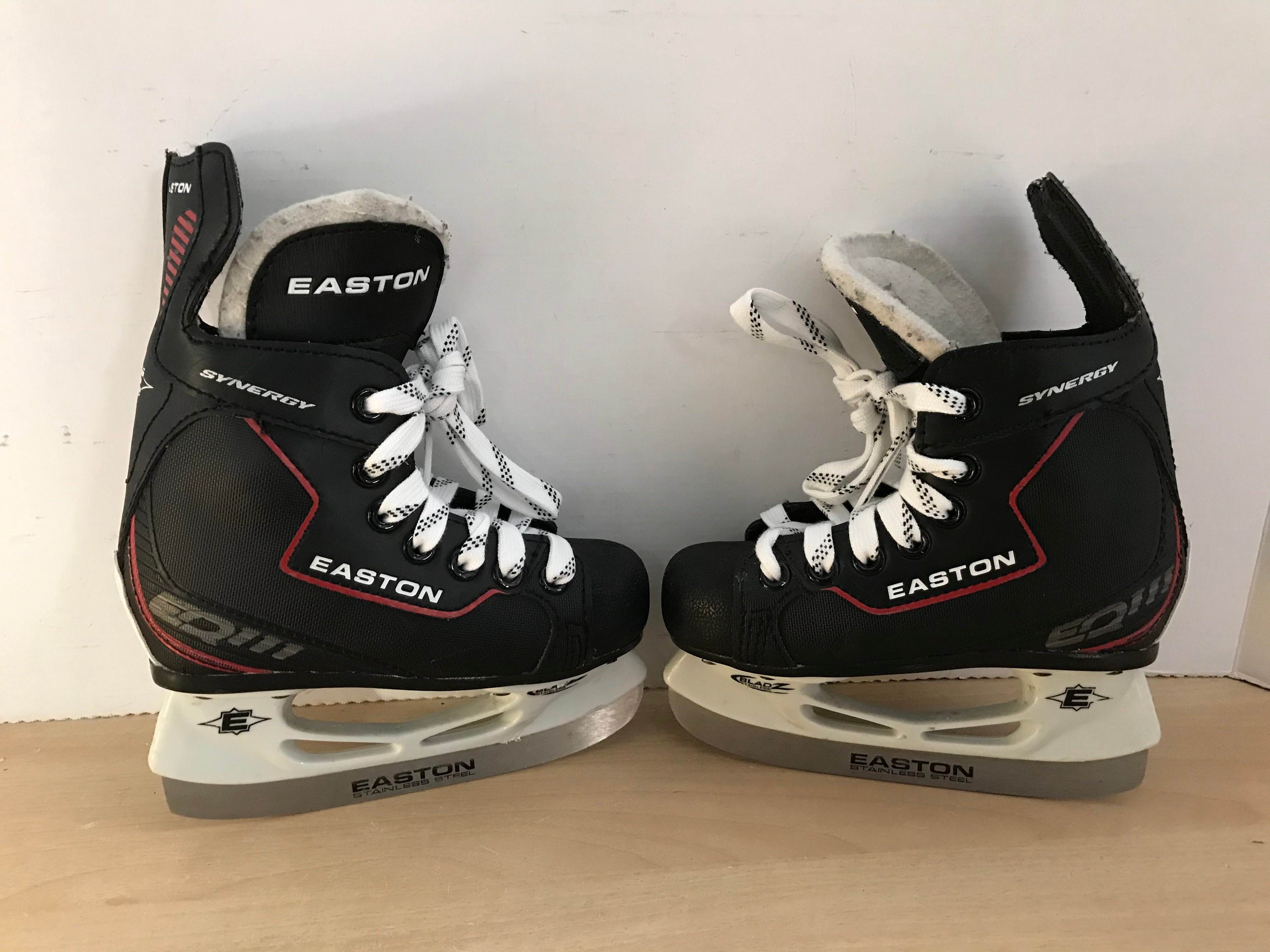 Toddler ice skates size on sale 9