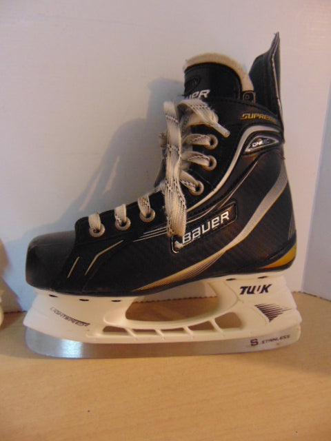 Hockey Skates Child Size 3 Bauer Supreme One 60 New Demo Model