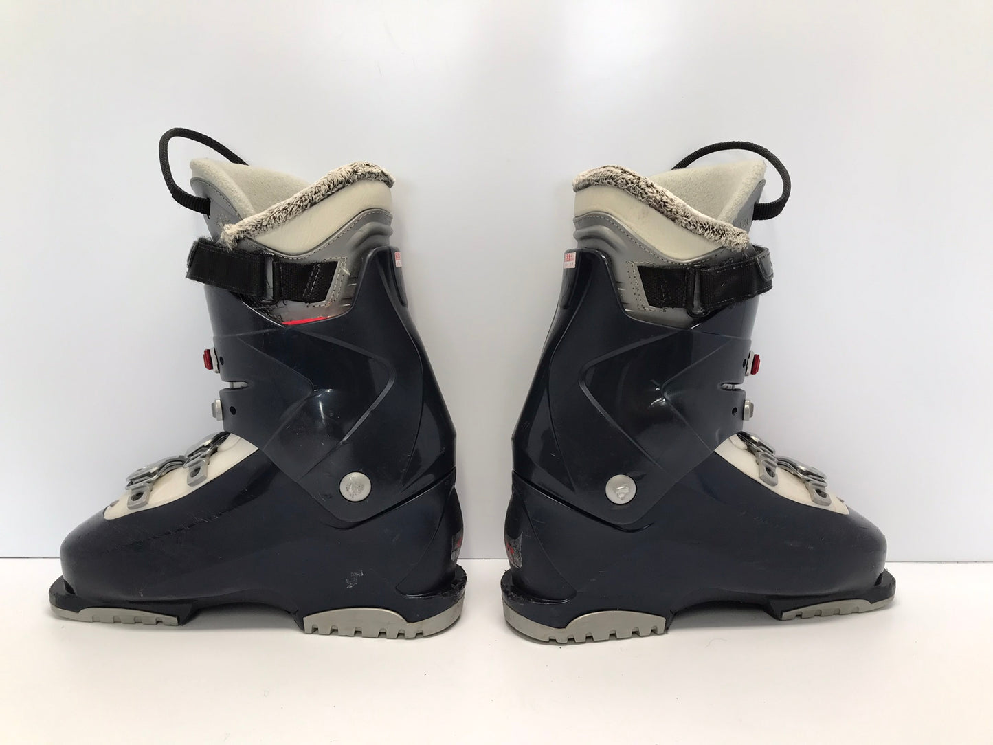 Ski Boots Mondo Size 25.5 Ladies Size 8 298 mm Salomon Marine Blue and Pearl