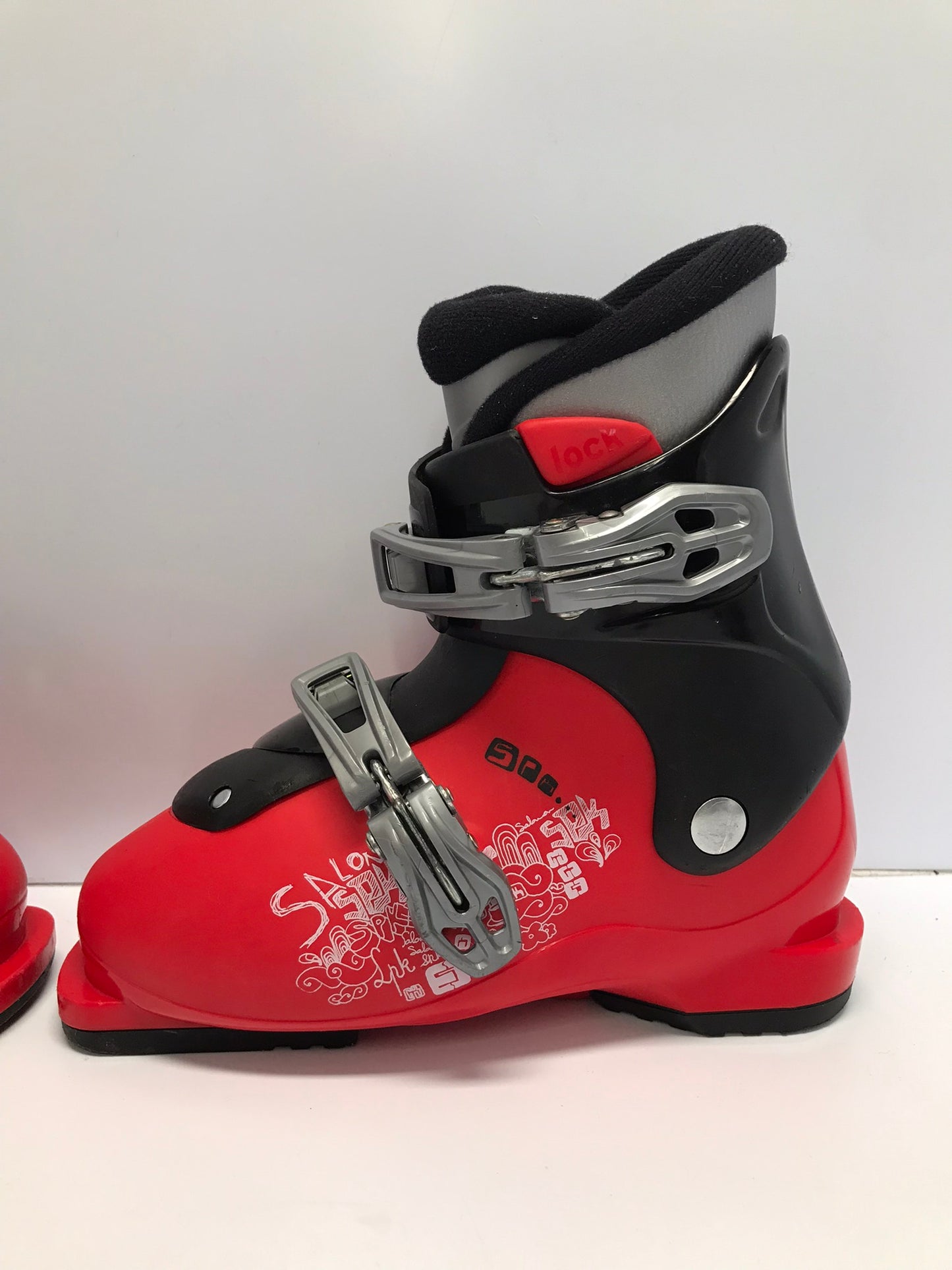 Ski Boots Mondo Size 20.0 Child Size 2 247 mm Salomon Red Black Excellent