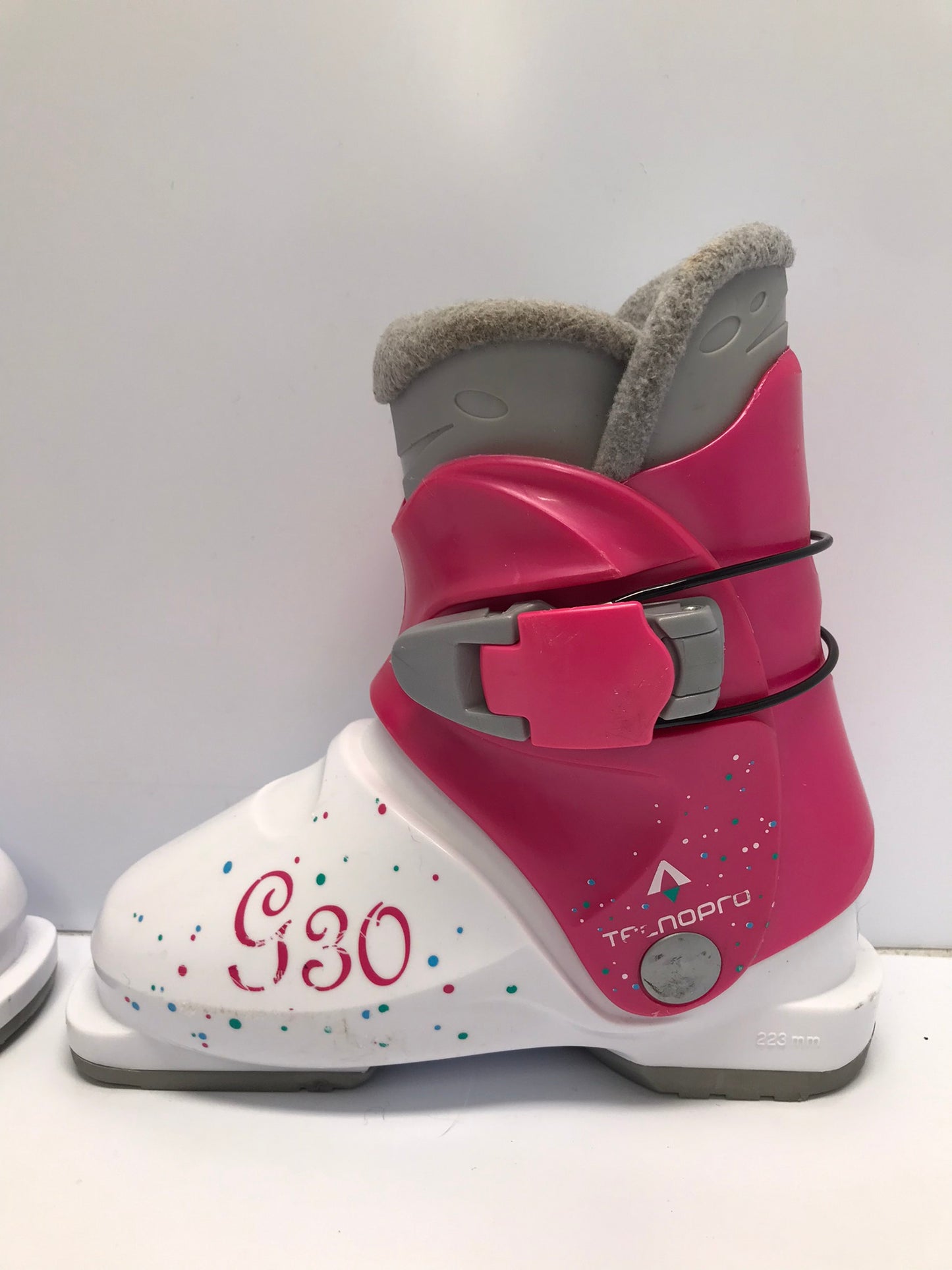 Ski Boots Mondo Size 18.5 Child Size 12 223 mm Tecno Pro Pink White Excellent