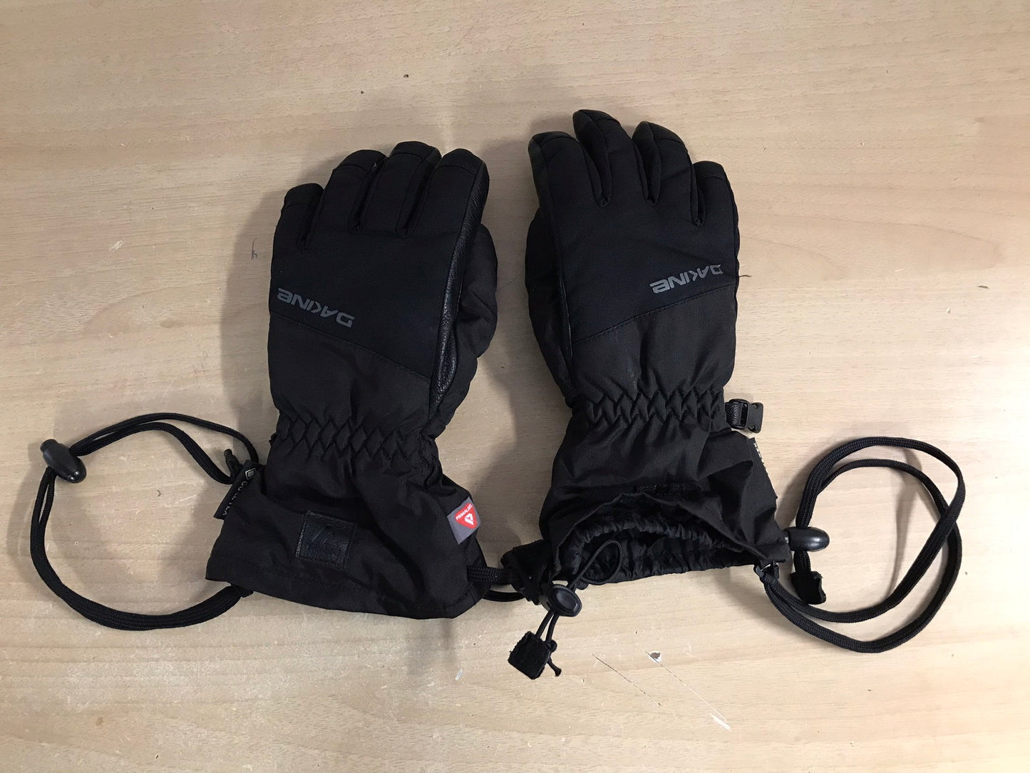 Winter Gloves and Mitts Child Size 4-6 Dakine Gore-Tex Plus Warm Waterproof Ski Gloves