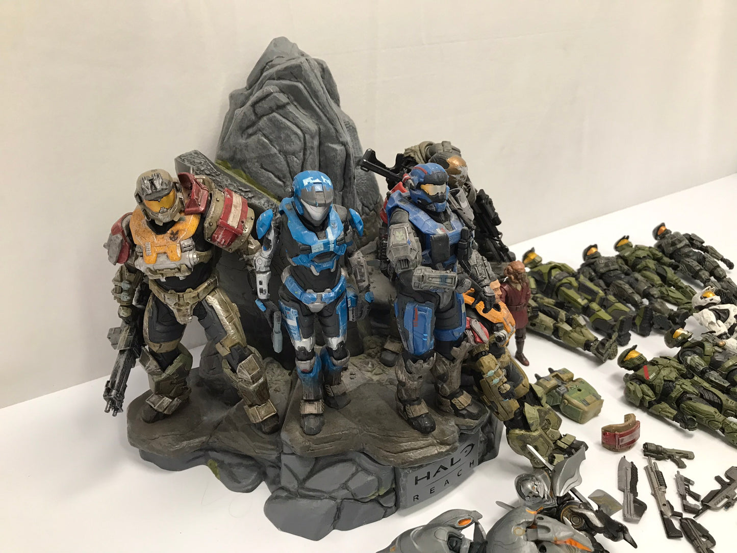 Vintage Halo Reach 3 Large Collection Action Figures