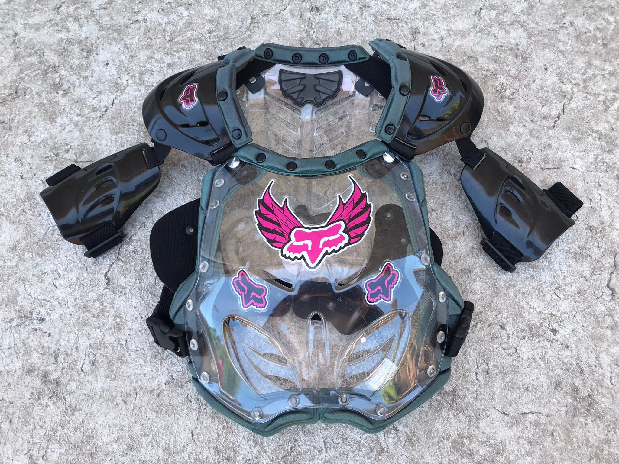 Bmx chest clearance protector