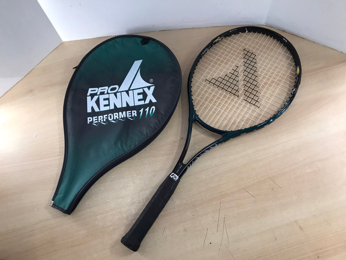 Pro Kennex Performer Power 110 Widebody Tennis Racquet With Zip Bag