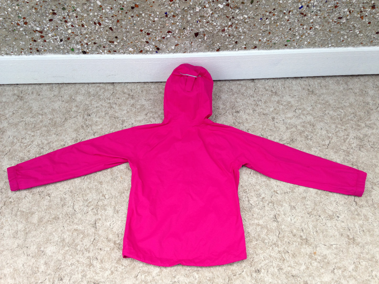 Rain Coat Child Size 8 Columbia Fushia Sealed Zippers Waterproof New Demo Model