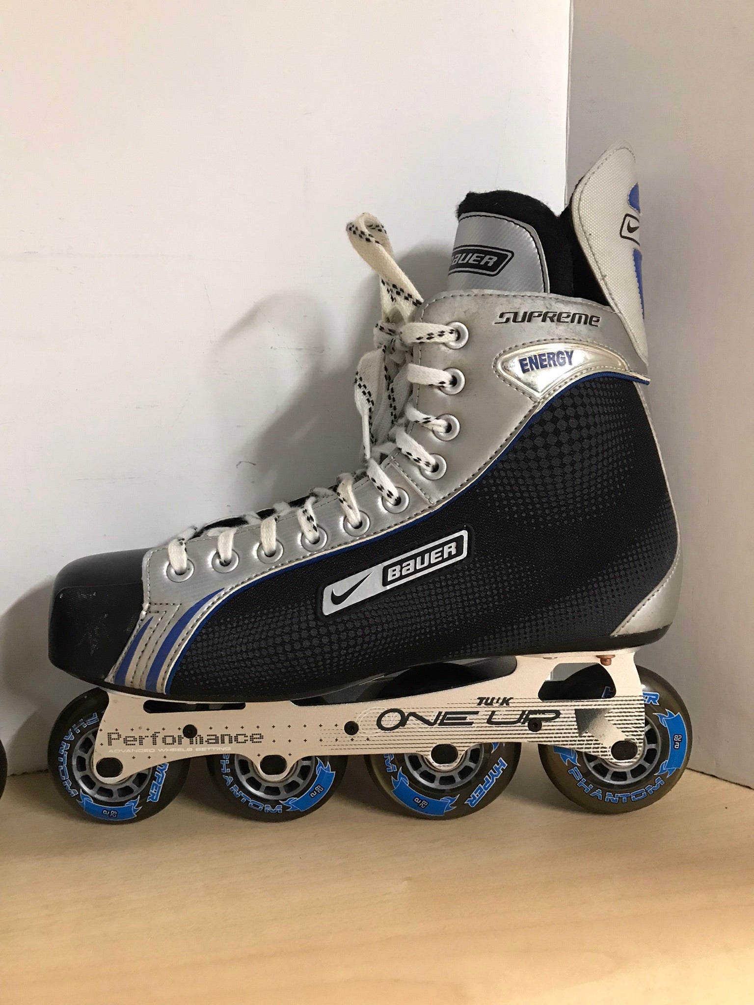 Nike bauer roller skates hotsell