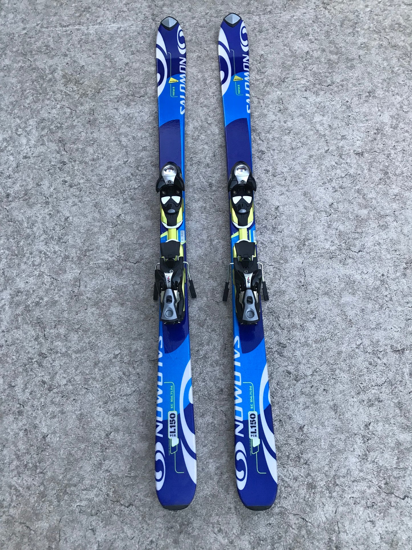 Ski 150 Salomon Brilliant Blue Parabolic With Bindings Excellent