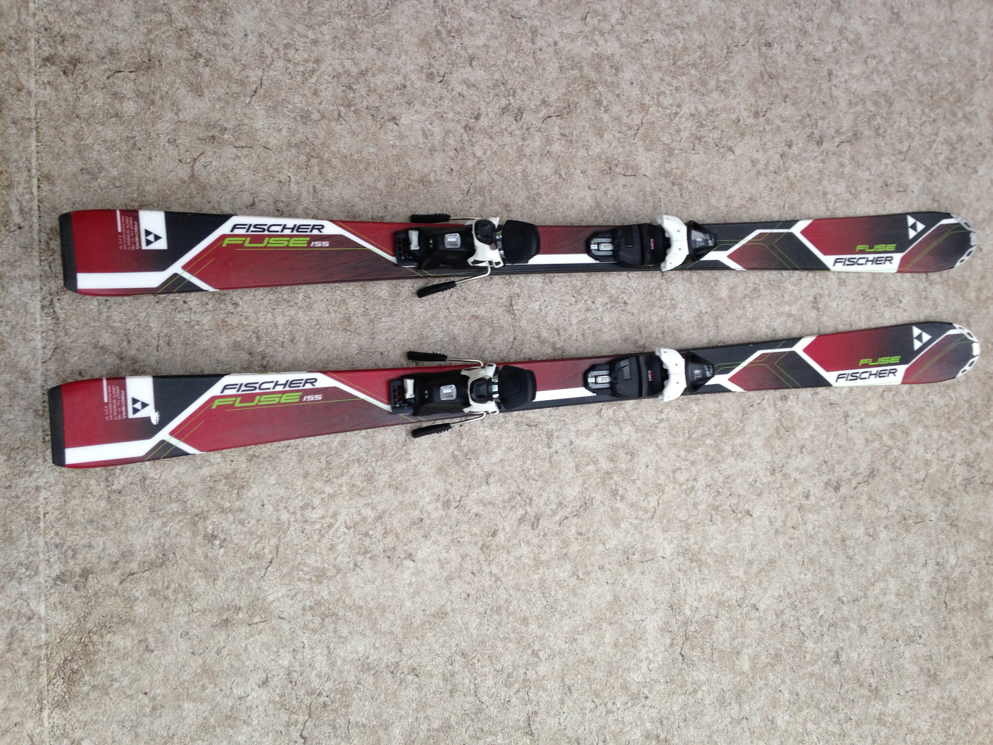 Ski 155 Fischer Fuse Parabolic Red Black New Demo Model