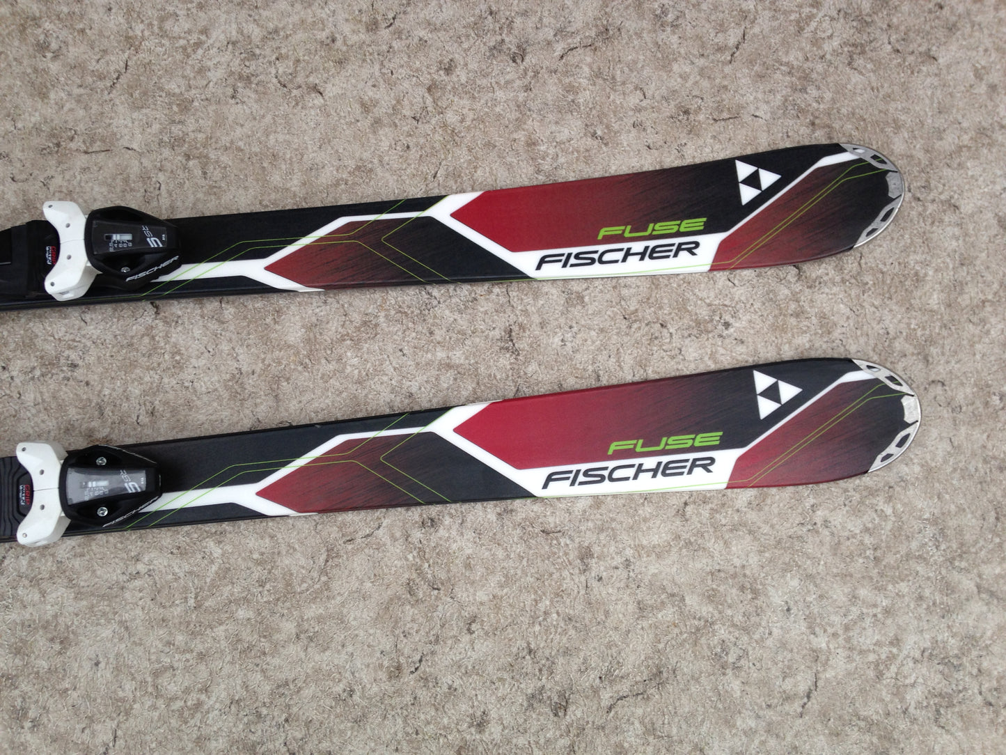 Ski 155 Fischer Fuse Parabolic Red Black New Demo Model