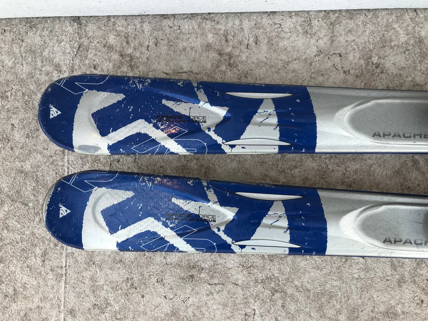 Ski 167 K-2 Apache Blue Grey Twin Tip Parabolic With Bindings