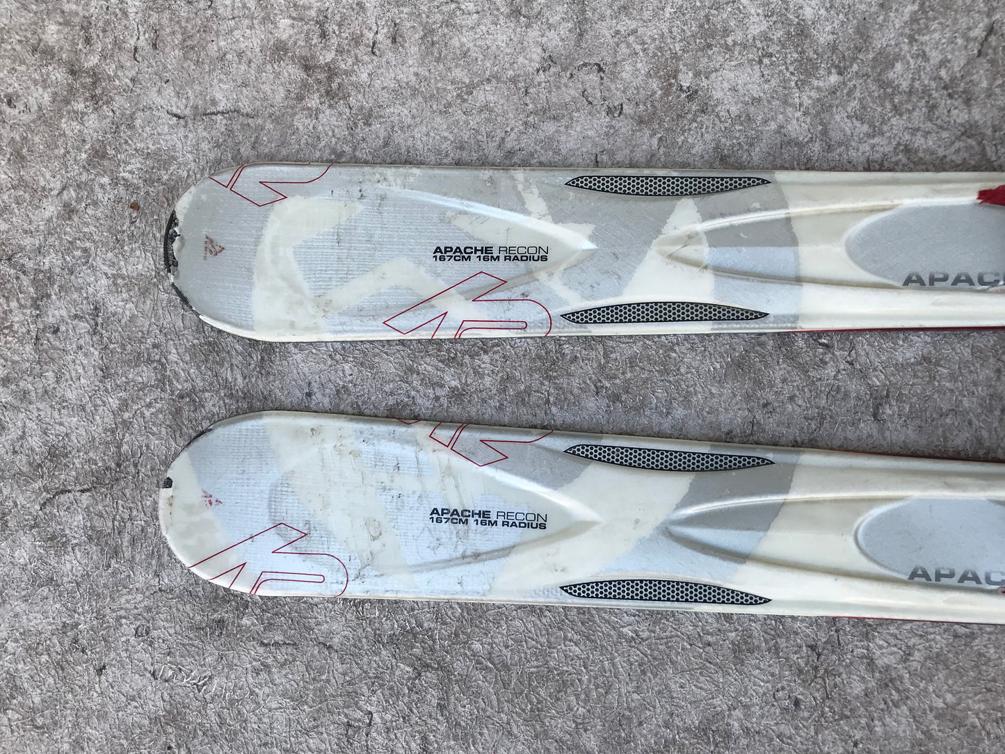 Ski 167 K-2 Apache Grey Red Twin Tip   Parabolic With Bindings Minor Wear