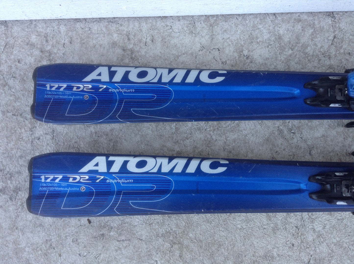 Ski 177 Atomic Scandium Blue Grey  Parabolic Black Grey With Bindings