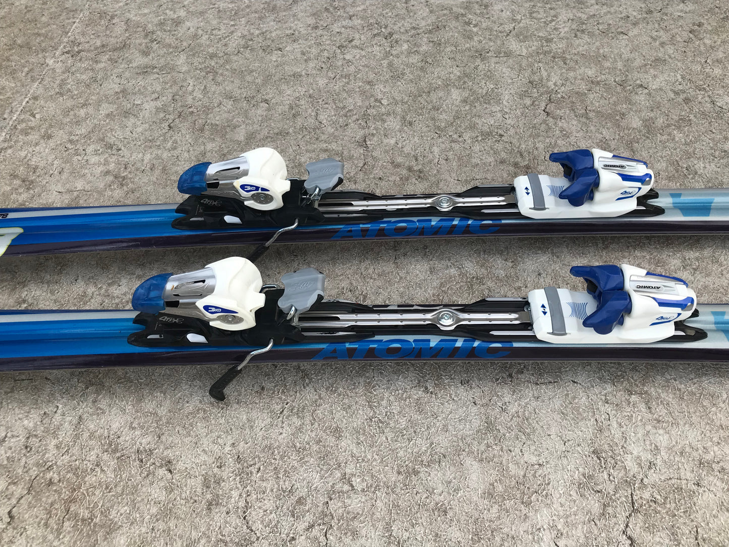 Ski 178 Atomic Blue Silver Black Parabolic With Bindings Excellent