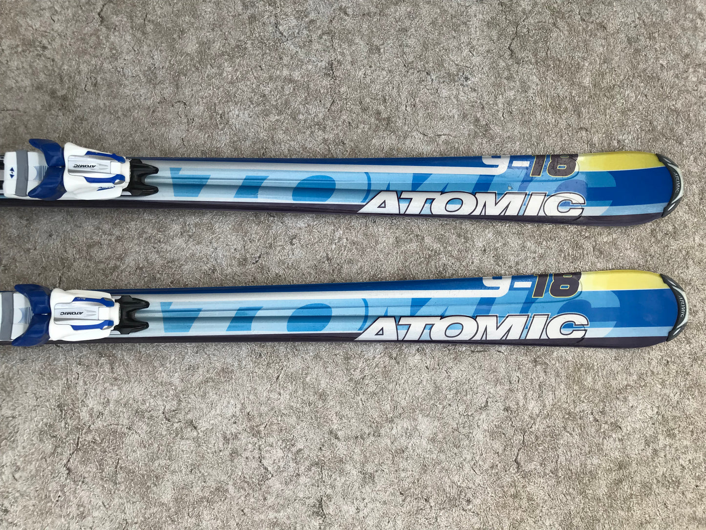 Ski 178 Atomic Blue Silver Black Parabolic With Bindings Excellent