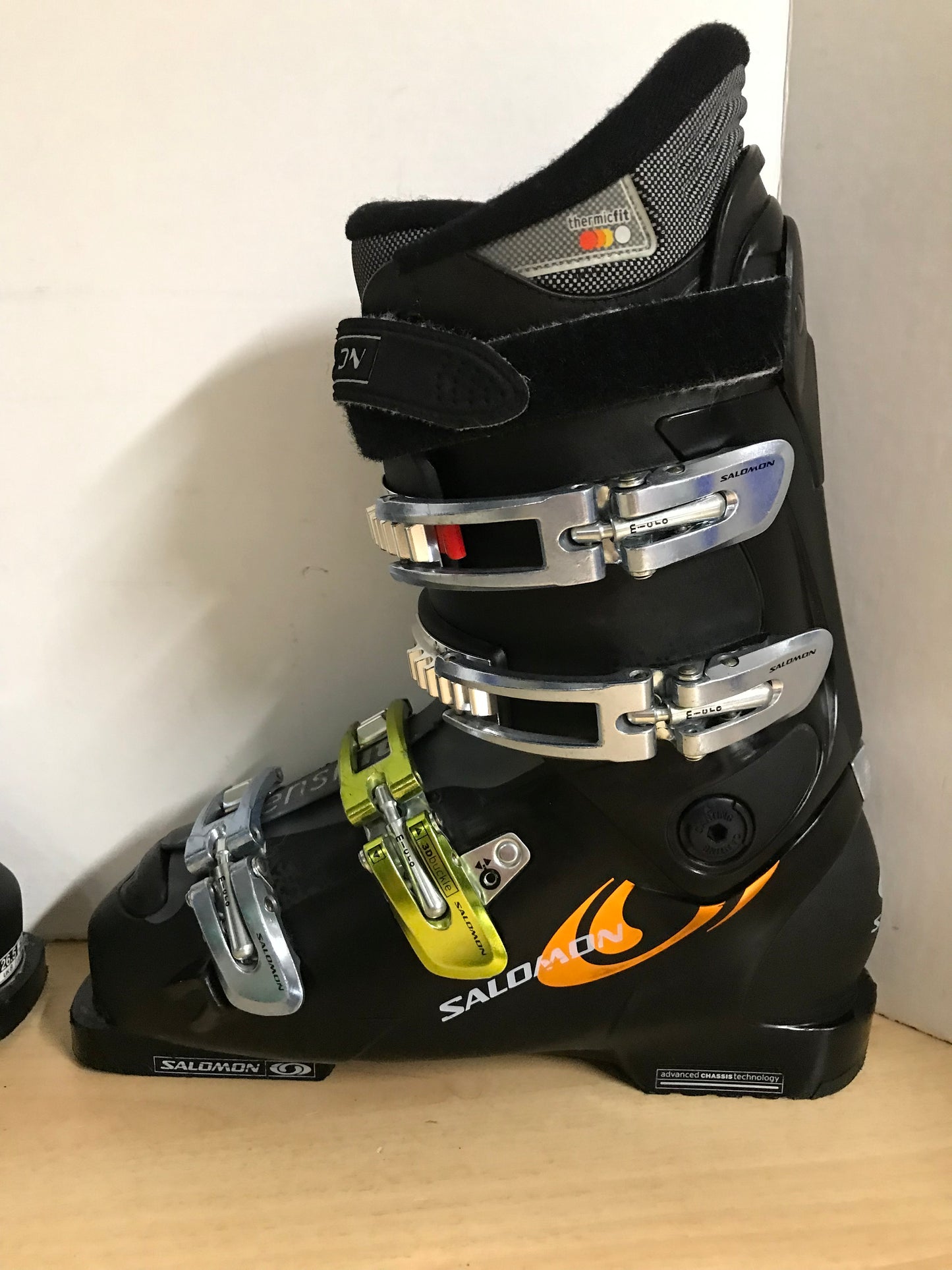 Ski Boots Mondo Size 26.5 Men Size 8.5 Ladies 9.5 306 mm Salomon Black Bronze Excellent