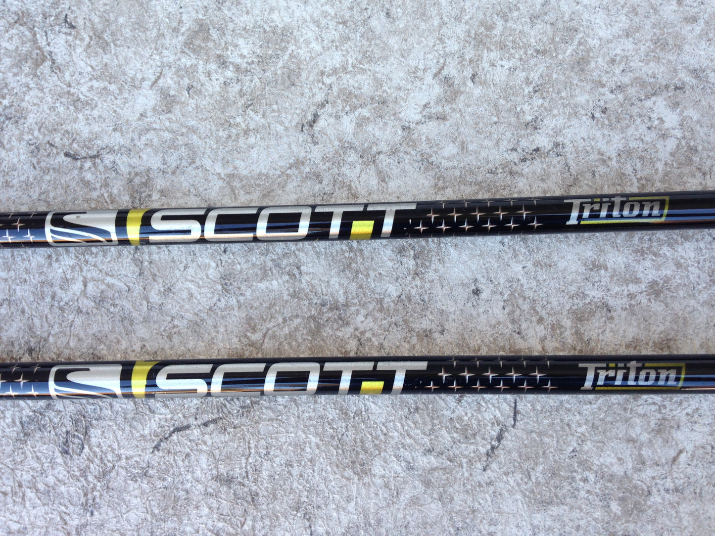 Ski Poles Adult Size 47 inch Scott Tritan Black Chrome Excellent