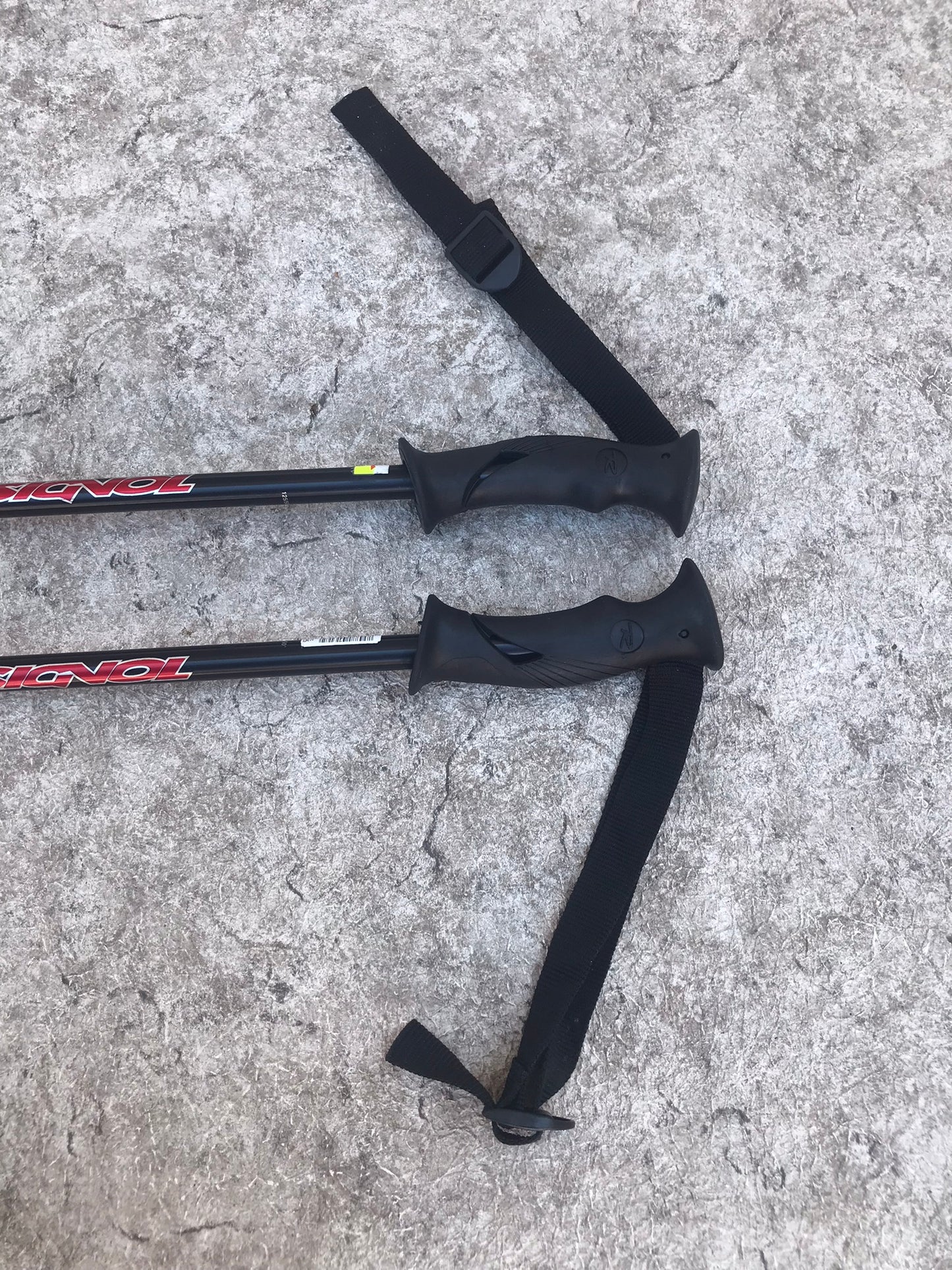 Ski Poles Adult Size 50 inch 125 cm Rossignol Black Red Excellent