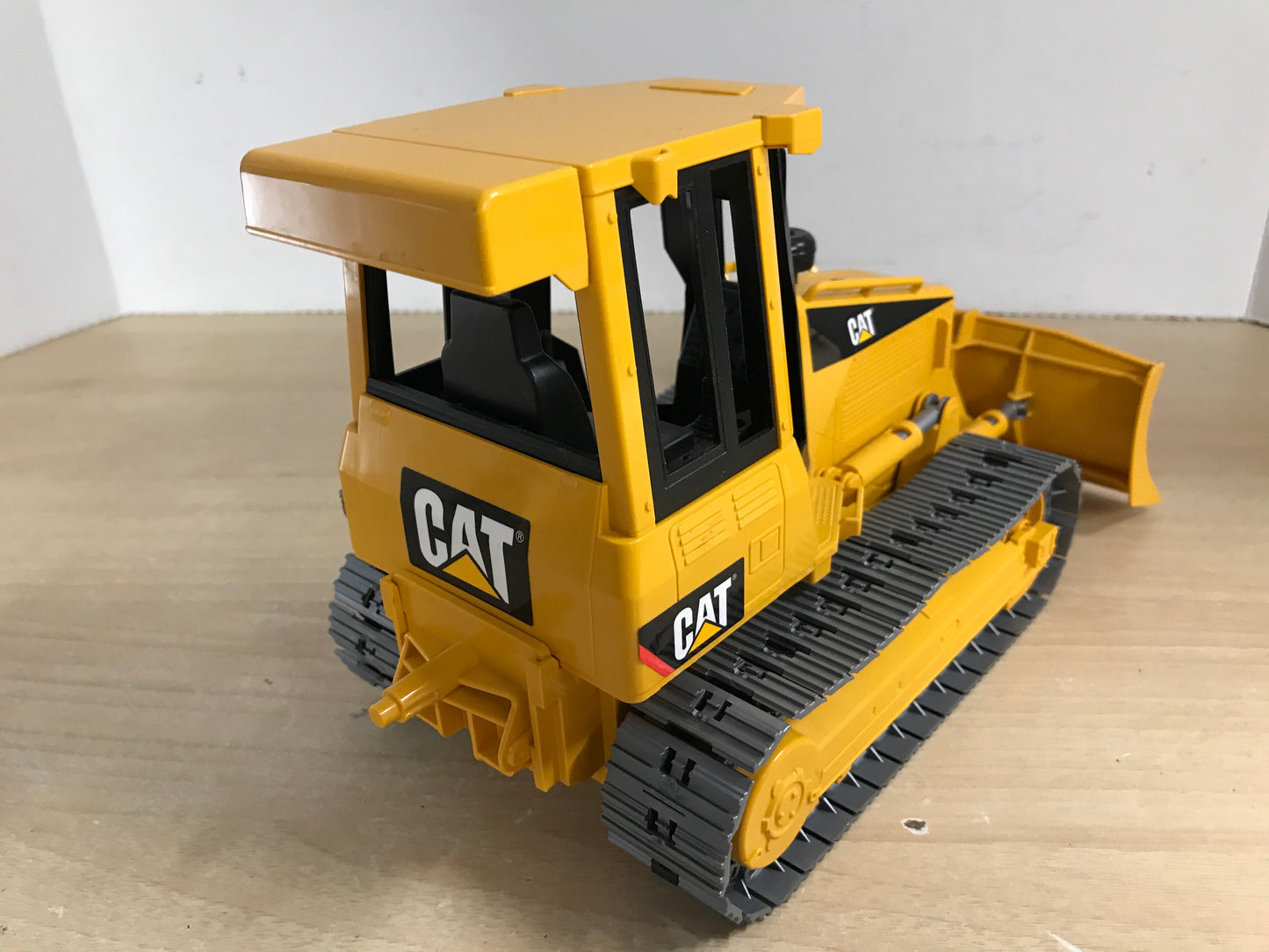 Tonka Style Cat Bulldozer 12 inch Sandbox Fun Excellent