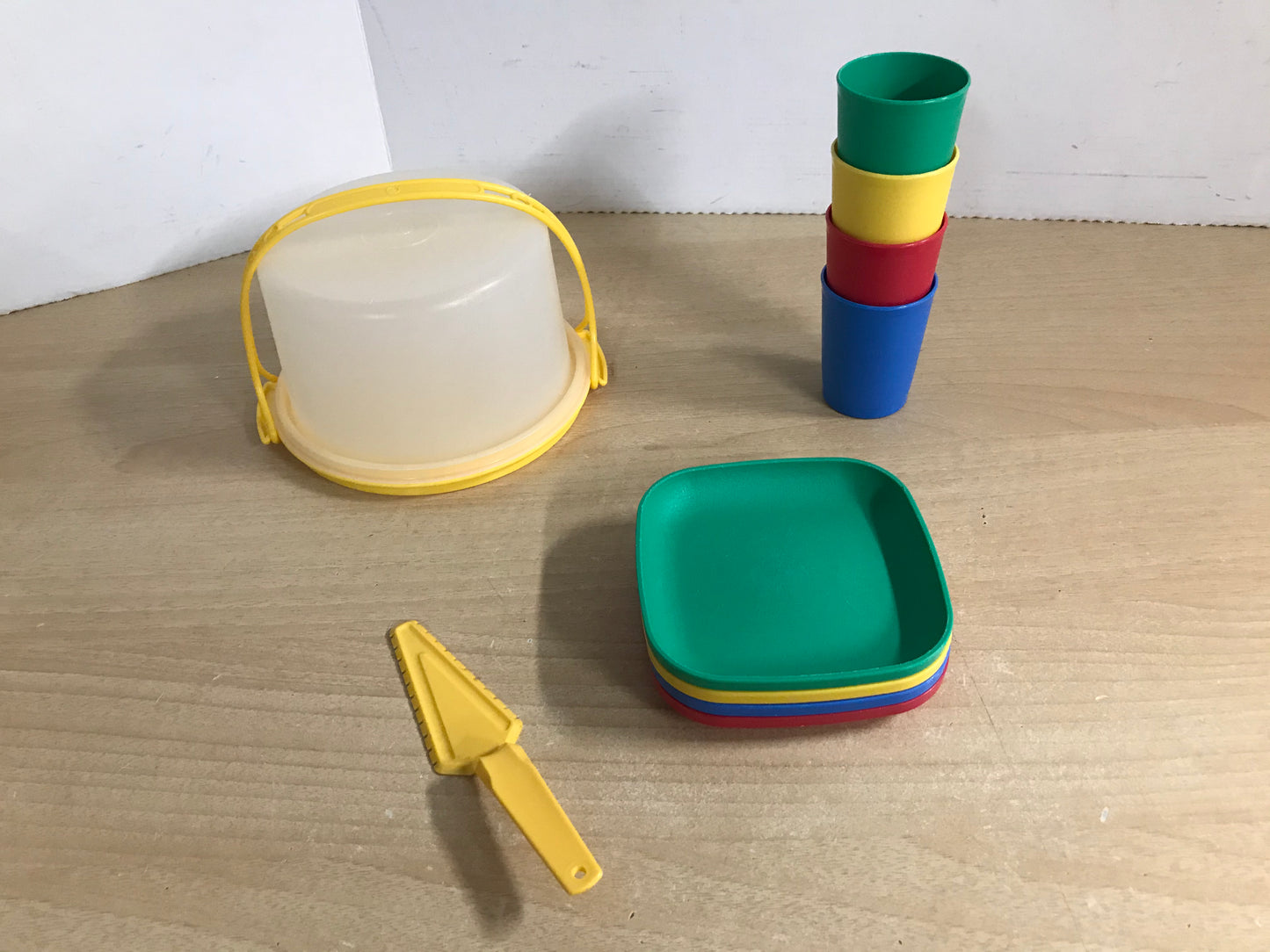 Tupperware Tuppertoys Play Kitchen Party Cake Set New Demo Model