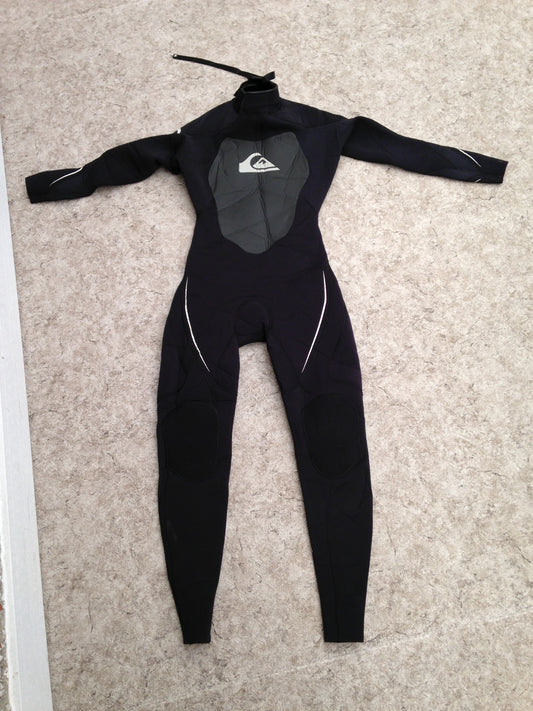 Wetsuit Ladies Size Small Full Quick Silver 5-4 mm Neoprene Surf Black Red