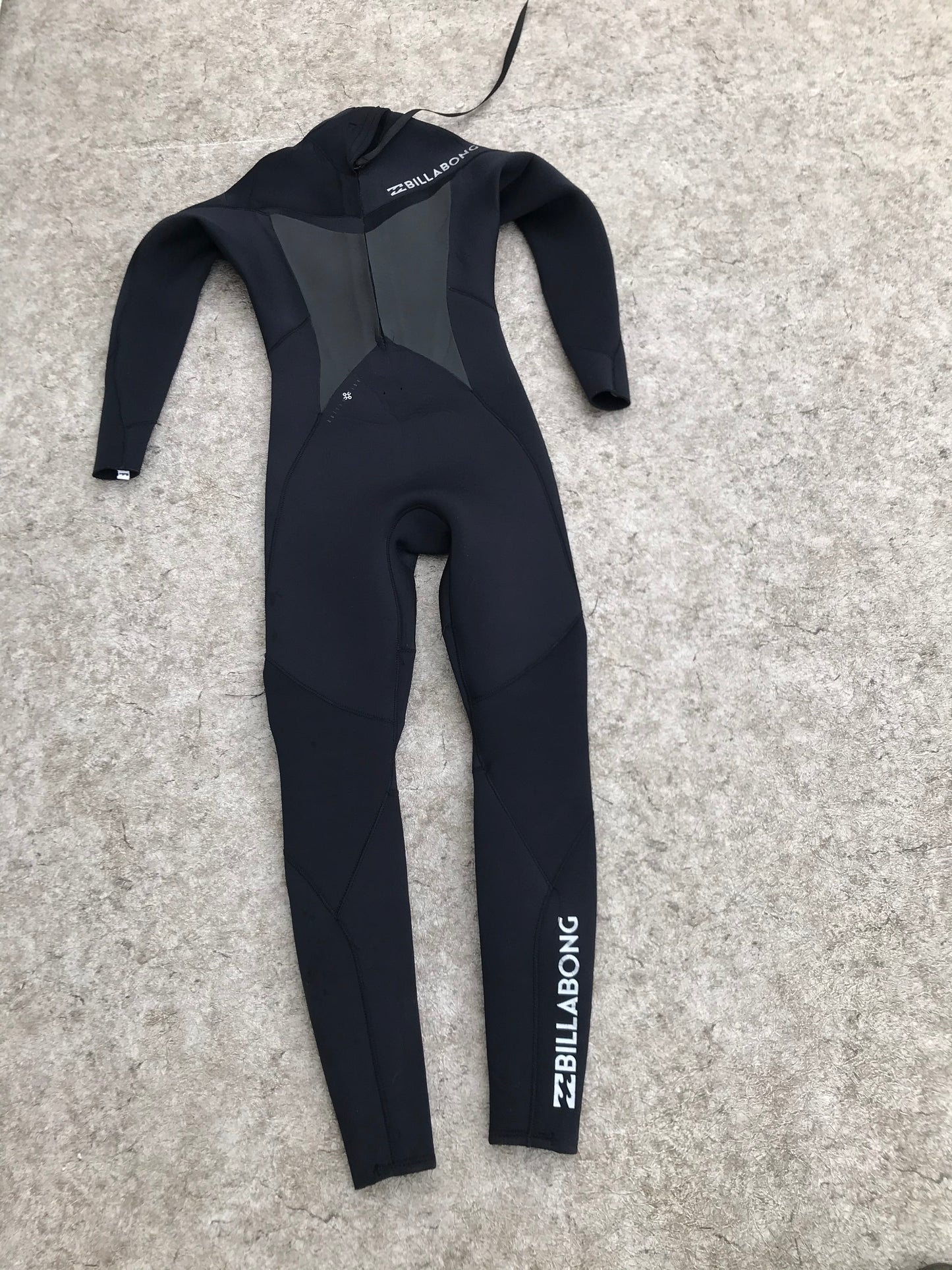 Wetsuit Men's Ladies Size Medium Full Billabong 4-3 Neoprene Black Surf Ski