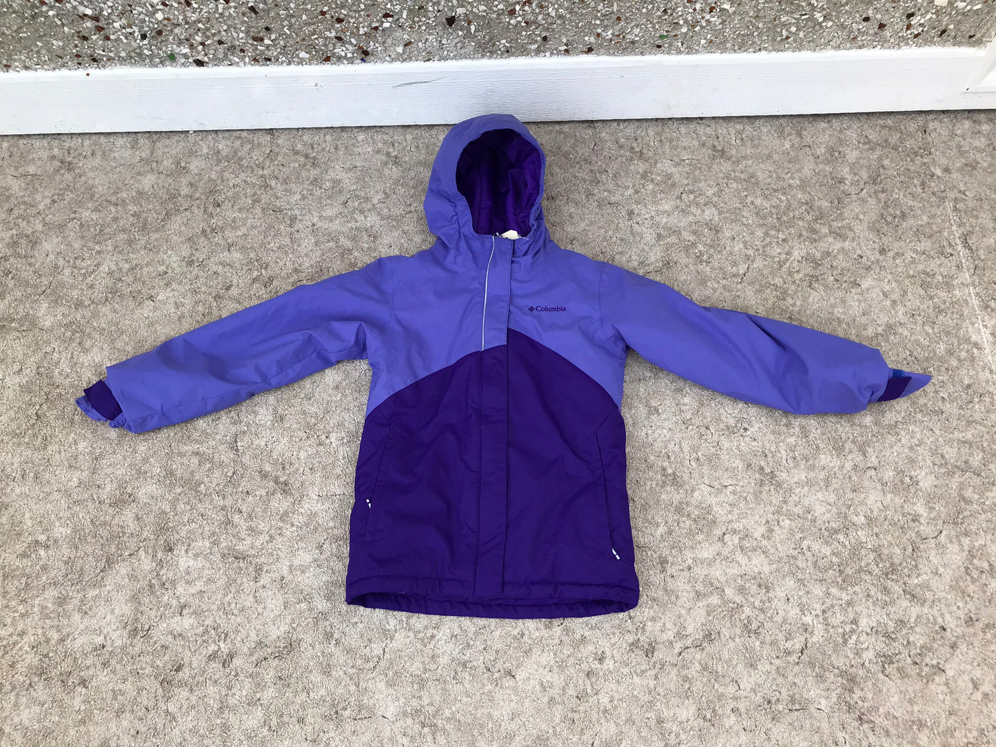 Winter Coat Child Size 10-12 Columbia Purple With Snow Belt  As New