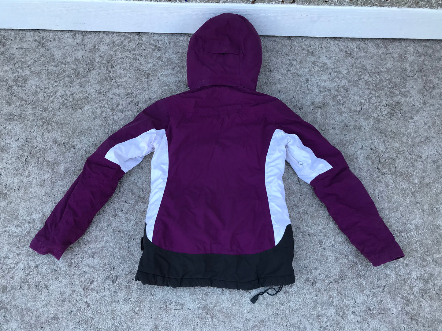 Winter Coat Child Size 16 Youth XX Large Helly Hansen Water Sealed Zippers  Snowboarding With Snow Belt Raspberry White Grey