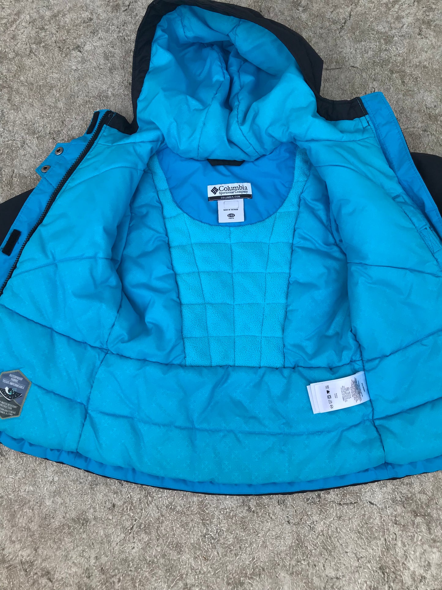 Winter Coat Child Size 6 X Columbia Waterproof Black Blue Excellent